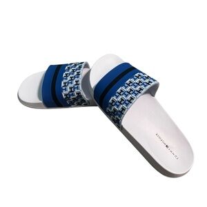 NWOT Tommy Hilfiger Blue Patterned Slides